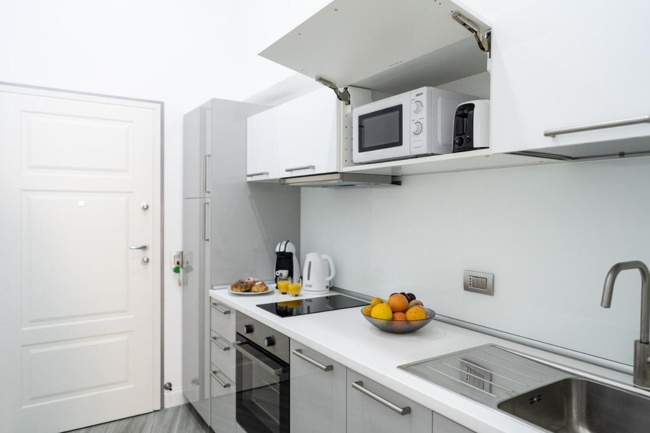 Duomo Platinum Apartments Неаполь Экстерьер фото