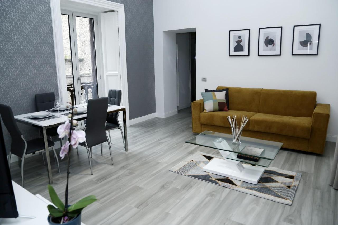 Duomo Platinum Apartments Неаполь Экстерьер фото
