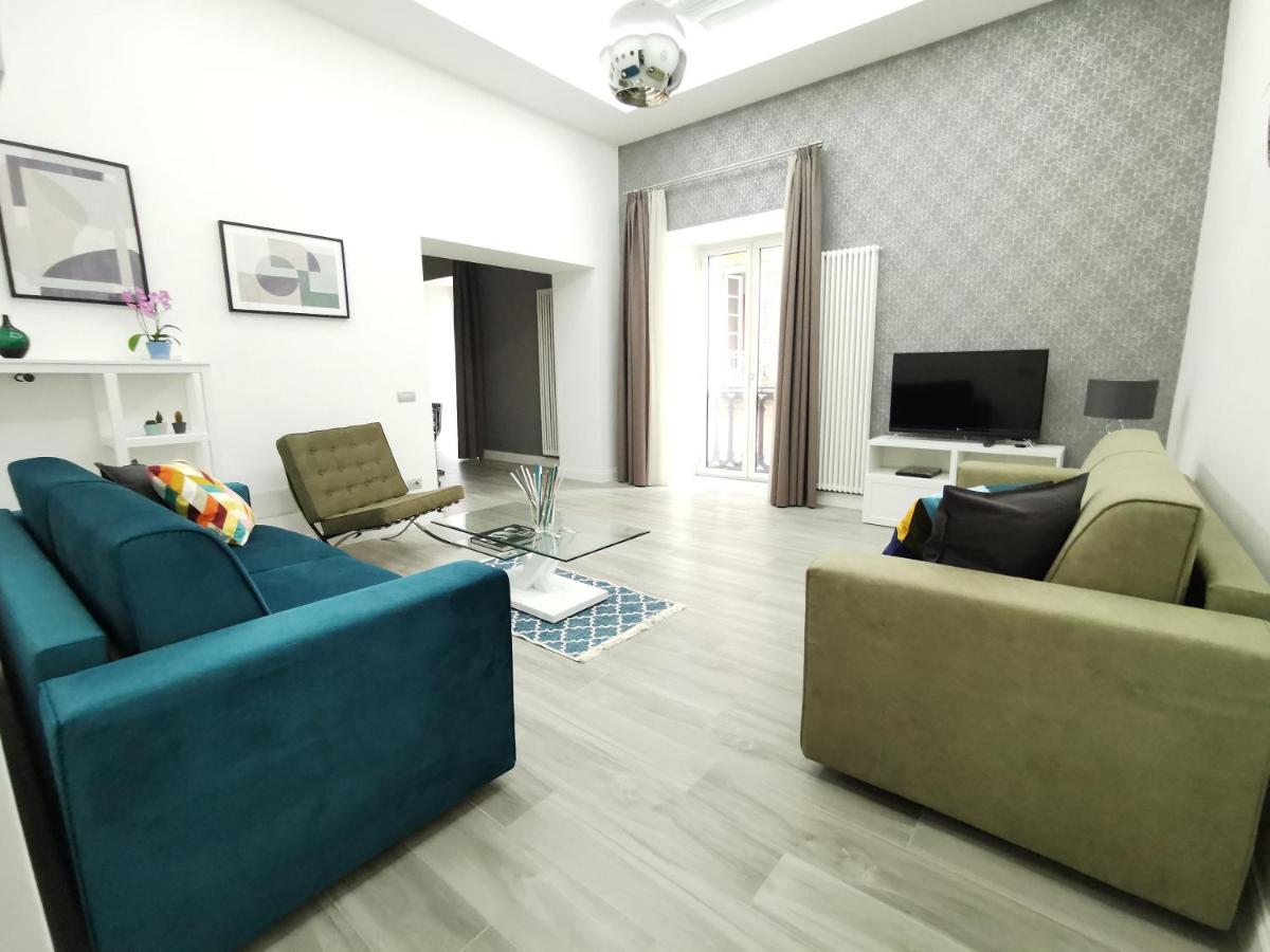 Duomo Platinum Apartments Неаполь Экстерьер фото
