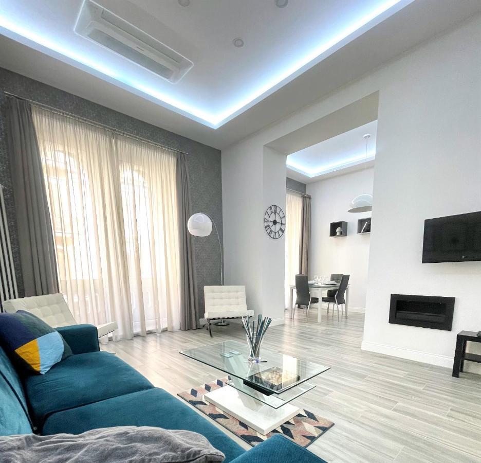 Duomo Platinum Apartments Неаполь Экстерьер фото