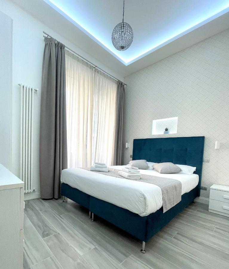 Duomo Platinum Apartments Неаполь Экстерьер фото