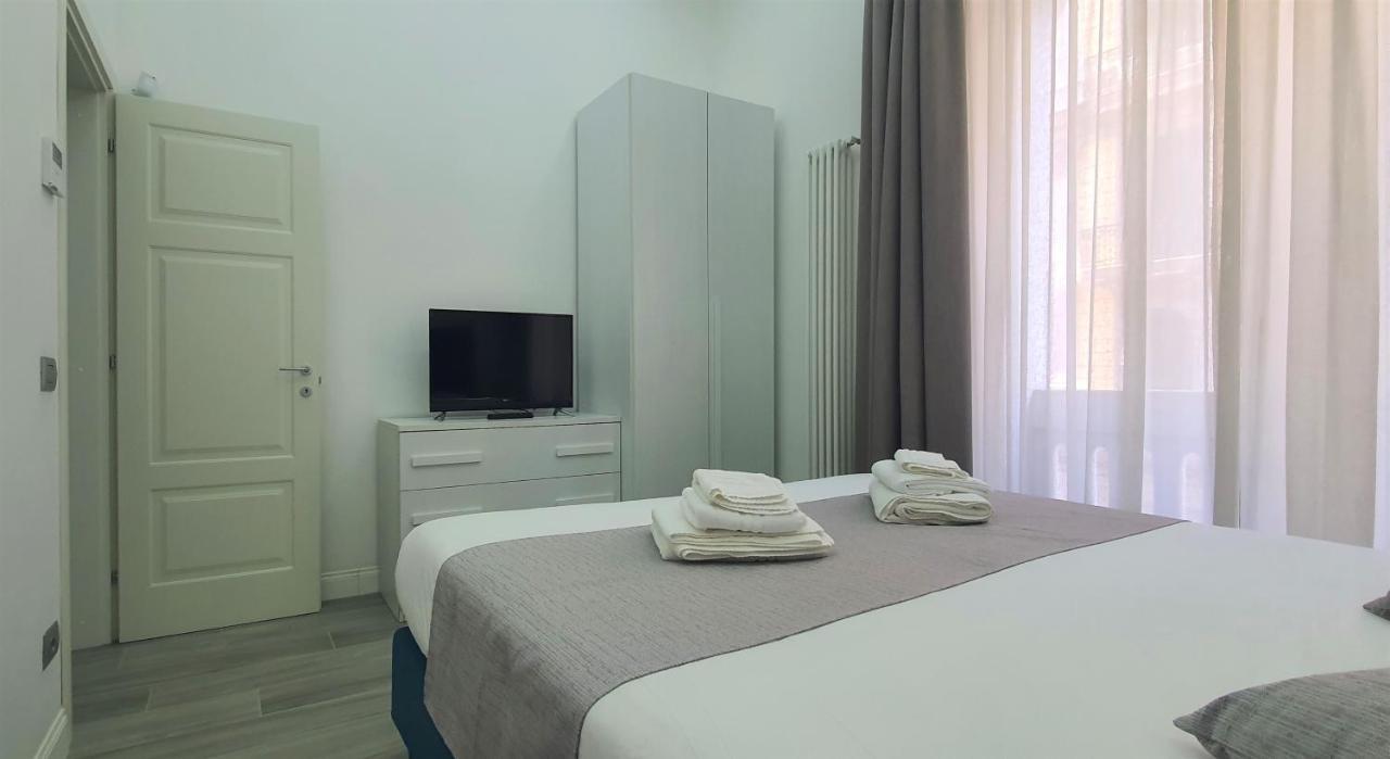 Duomo Platinum Apartments Неаполь Экстерьер фото